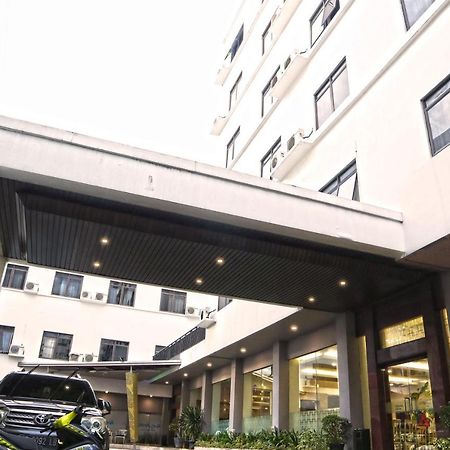 Arnava Hotel Senen Jakarta Exterior photo